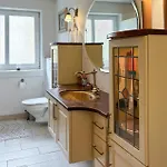4 Bedroom Awesome In *