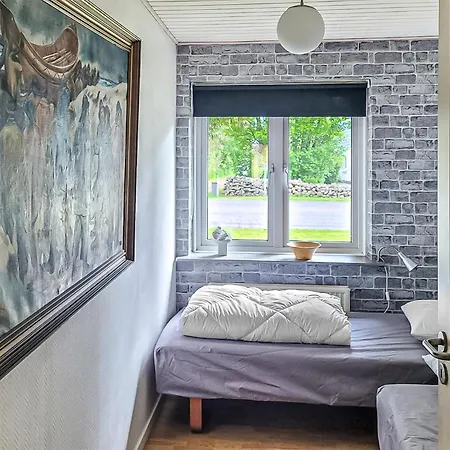 4 Bedroom Awesome In * Farsø